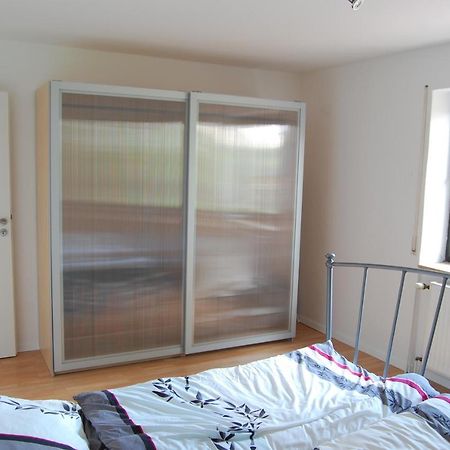 Wohnung Mit Kamin Terrasse Und Grill In Der Naehe Von Nuernberg Burgthann Buitenkant foto
